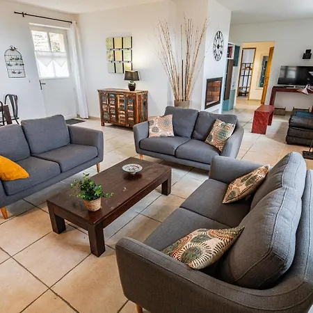 Domaine De Coulon Villa