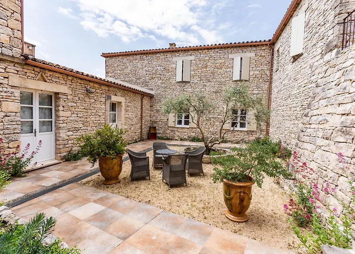 Domaine De Coulon
